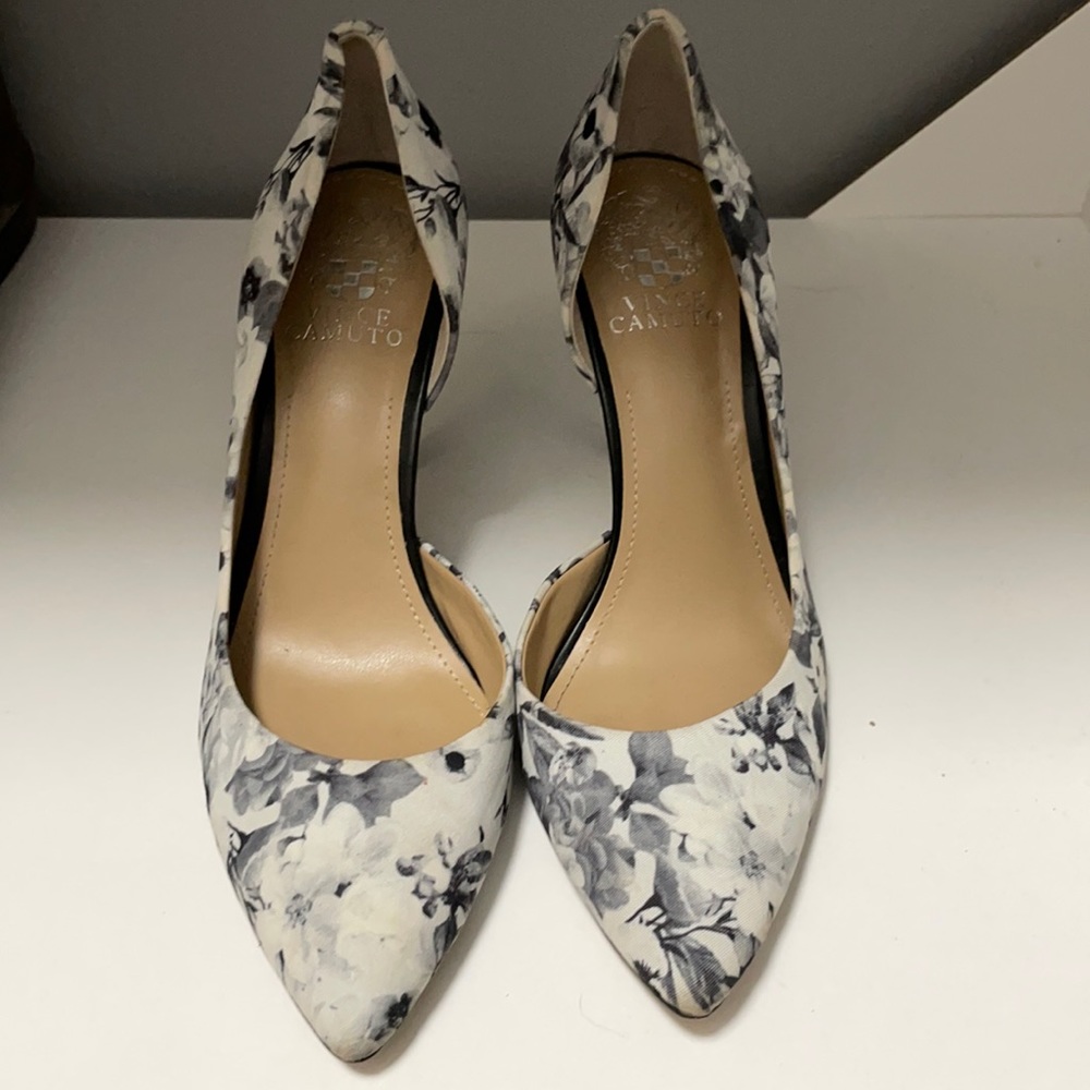 Vince Camuto, 7.5 floral print heels